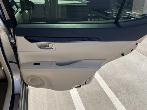 Used 2015 Lexus ES 350 image 18