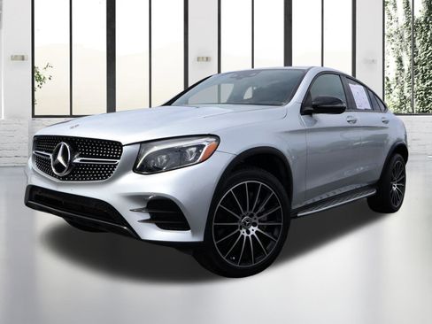 Used 2019 Mercedes-Benz GLC 300 4MATIC Coupe image 1