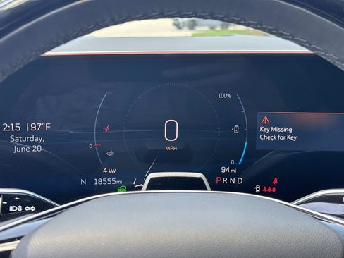 Used 2025 Cadillac Optiq Luxury 2 w/ LPO, Floor Liner Package AWD/4WD image 19