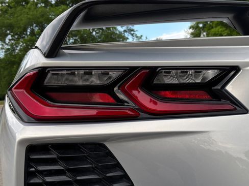 Used 2024 Chevrolet Corvette Stingray Preferred Cpe w/ Z51 Performance Package RWD image 40