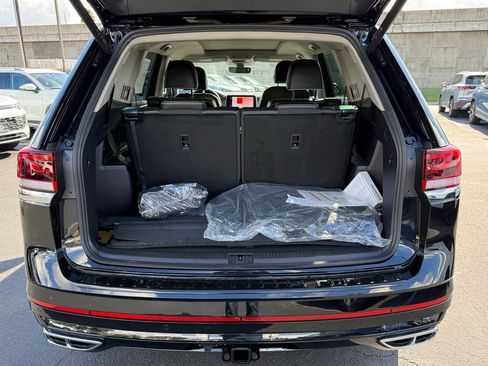 New 2026 Volkswagen Atlas SEL Premium R-Line AWD/4WD image 9