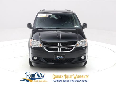 Used 2019 Dodge Grand Caravan SXT FWD image 10