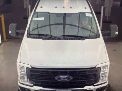 Used 2023 Ford F350 XL w/ XL Driver Assist Package image 2