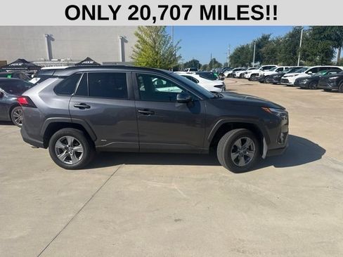 Used 2025 Toyota RAV4 XLE w/ Weather Package AWD/4WD image 2