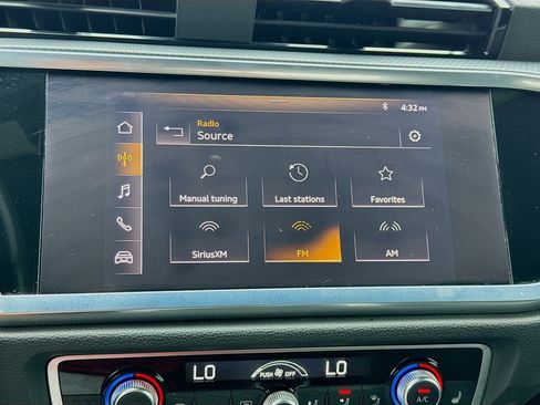 Used 2021 Audi Q3 2.0T Premium w/ Convenience Package image 11