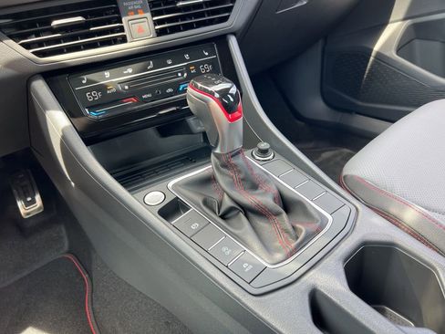Used 2026 Volkswagen Jetta GLI Autobahn FWD image 19