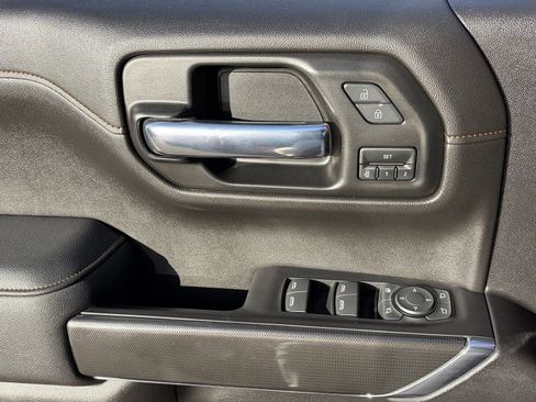 Certified 2022 GMC Sierra 1500 AT4 w/ AT4 Preferred Package AWD/4WD image 23