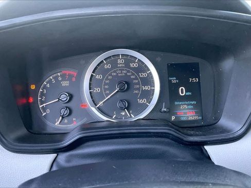 Used 2022 Toyota Corolla LE image 25