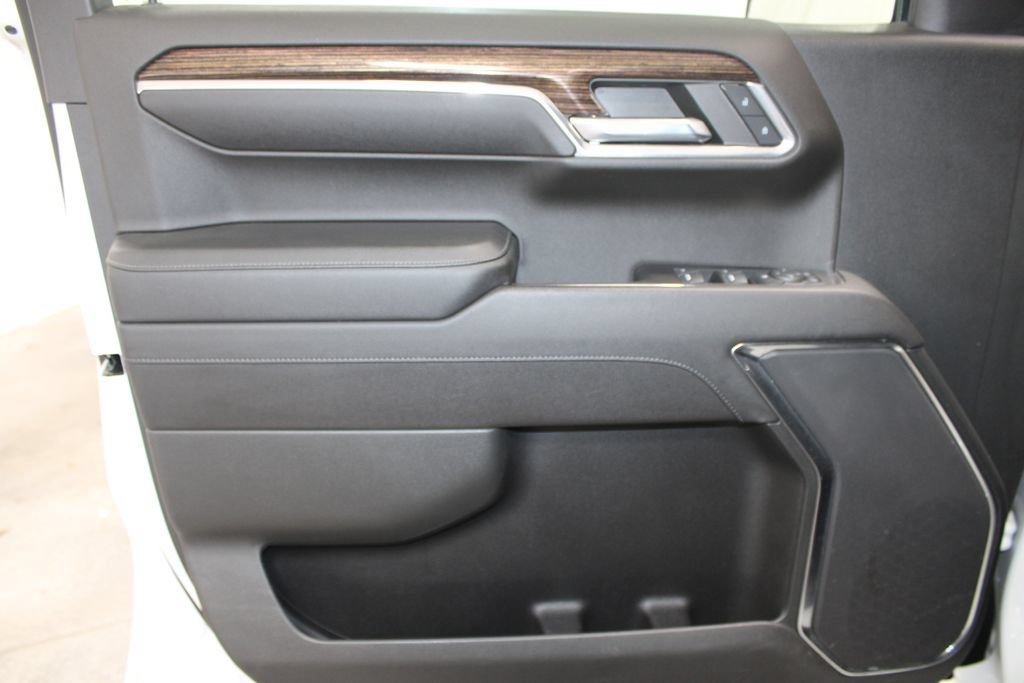 Used 2023 GMC Sierra 1500 Elevation AWD/4WD image 22