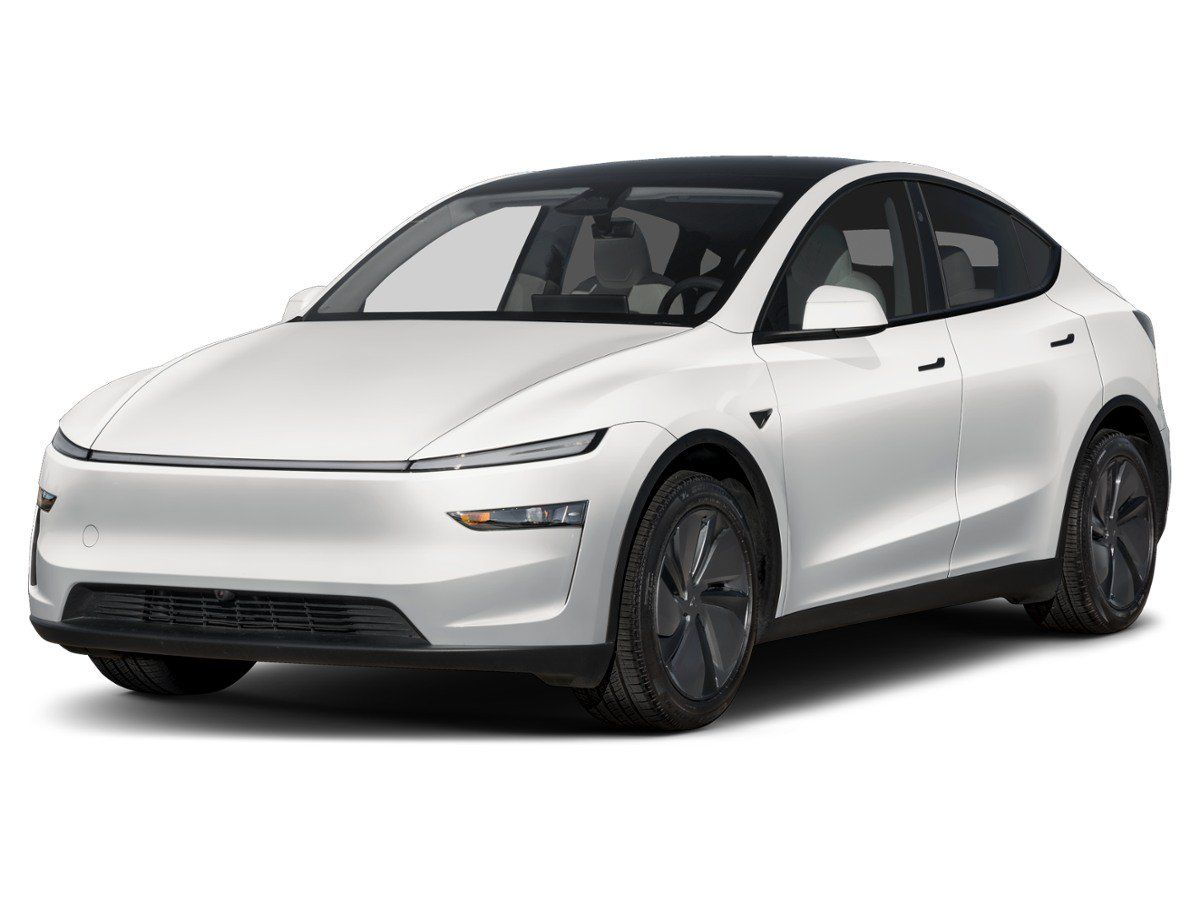 Used 2026 Tesla Model Y AWD image 2