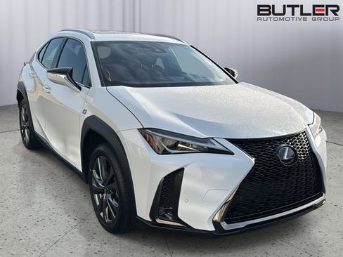 Used 2021 Lexus UX 200 F Sport w/ Accessory Package (Z2) image 7