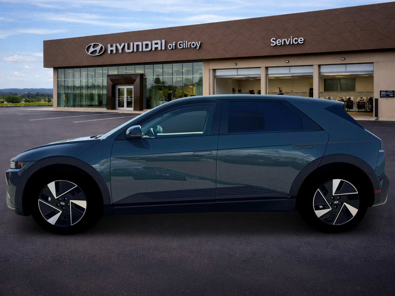 New 2026 Hyundai Ioniq 5 SE RWD image 3