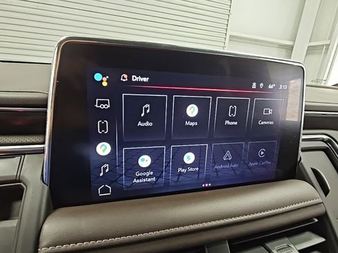 Used 2022 GMC Yukon XL SLT image 13