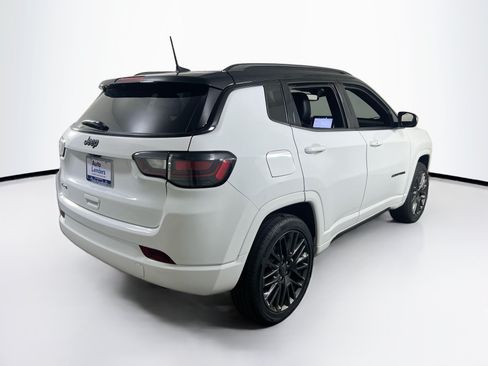 Used 2022 Jeep Compass High Altitude AWD/4WD image 5