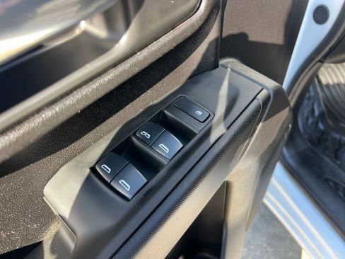 Certified 2024 GMC Sierra 2500 Pro image 15