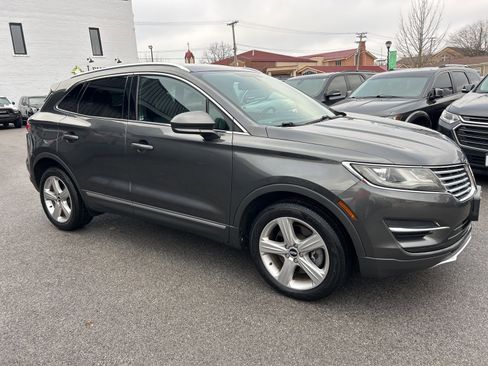 Used 2017 Lincoln MKC Premiere image 6