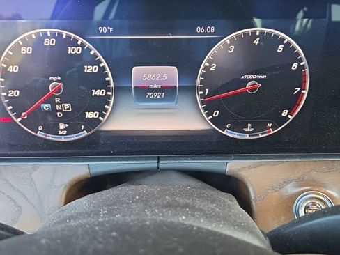 Used 2018 Mercedes-Benz E 400 4MATIC Wagon image 17