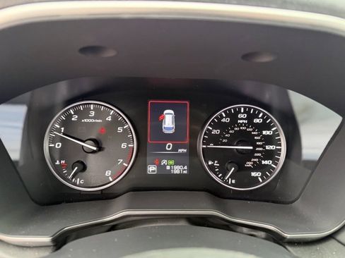 Used 2025 Subaru Outback Touring XT image 21