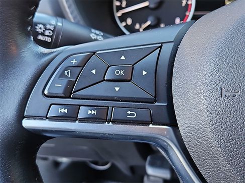 Used 2023 Nissan Sentra SV w/ All-Weather Package image 23