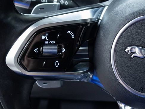 Used 2022 Jaguar F-PACE S AWD/4WD image 15