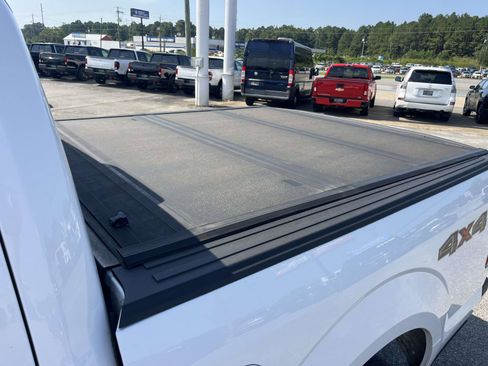 Used 2016 Ford F150 XLT w/ Equipment Group 302A Luxury AWD/4WD image 8
