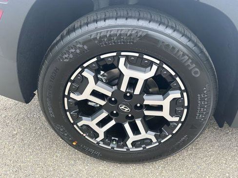New 2025 Hyundai Tucson XRT image 17