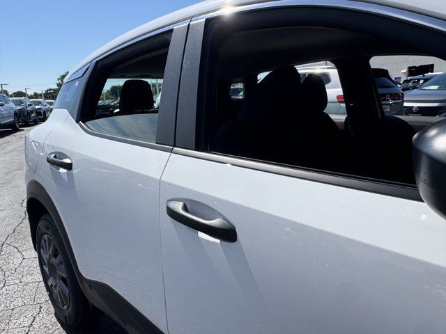 New 2026 Nissan Kicks S FWD image 5
