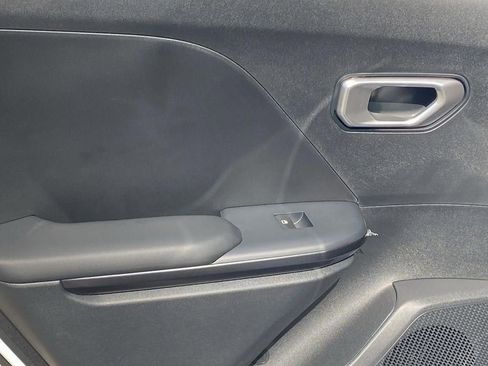 New 2026 Kia K4 FWD image 26