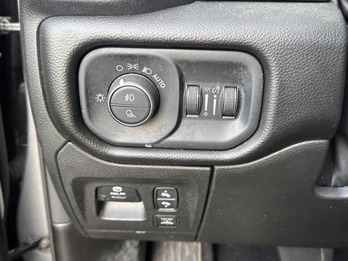Used 2025 RAM 1500 Big Horn AWD/4WD image 20