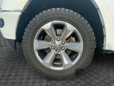 Used 2022 RAM 1500 Limited w/ Bed Utility Group image 13