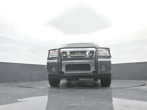 Used 2014 Nissan Titan SV w/ SV Value Truck Package AWD/4WD image 30