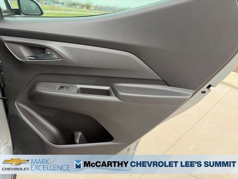 New 2027 Chevrolet Bolt LT w/ Comfort Package image 31
