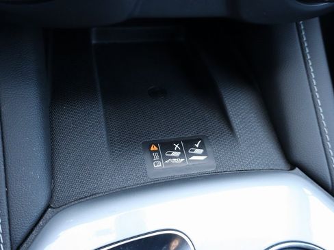 Used 2023 Chevrolet Blazer LT w/ Convenience Package image 13