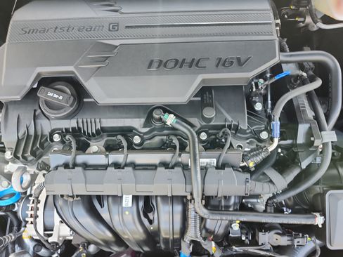 New 2026 Hyundai Elantra Sport FWD image 21
