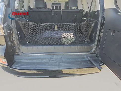 Used 2014 Lexus GX 460 Luxury AWD/4WD image 23