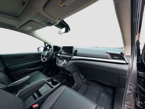 Used 2025 Honda Odyssey Touring image 31