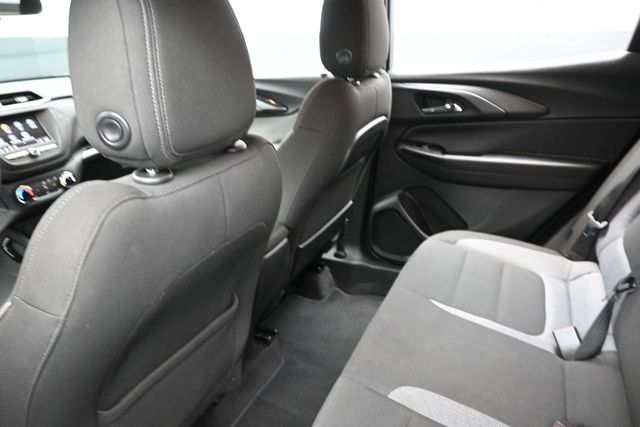 Used 2022 Chevrolet TrailBlazer LT FWD image 24