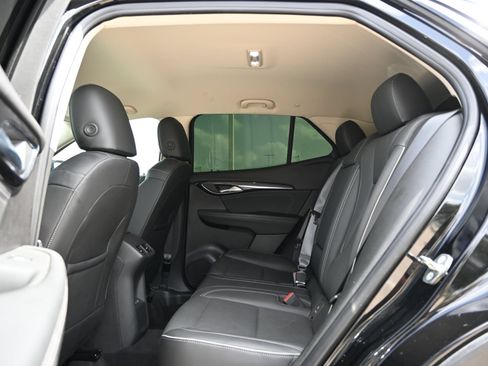 Used 2023 Buick Envision Essence FWD image 20