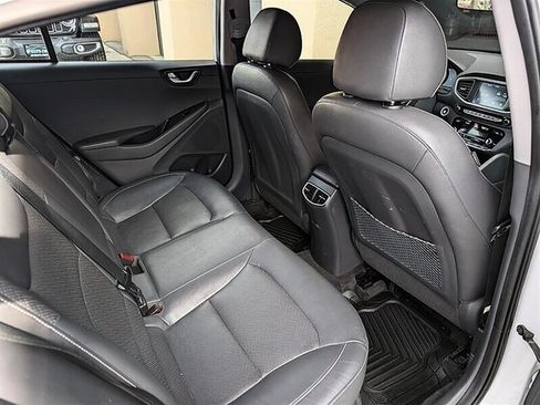 Used 2018 Hyundai Ioniq Limited FWD image 29
