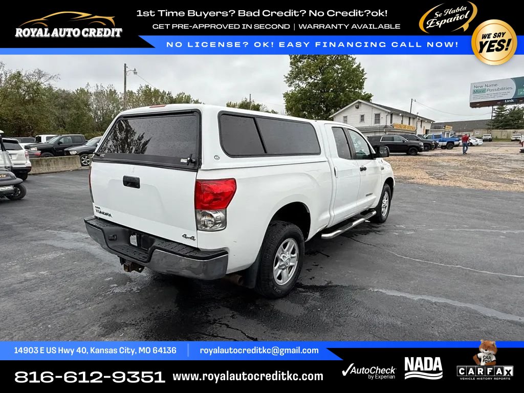 Used 2008 Toyota Tundra 4x4 Double Cab w/ Tow Pkg image 5