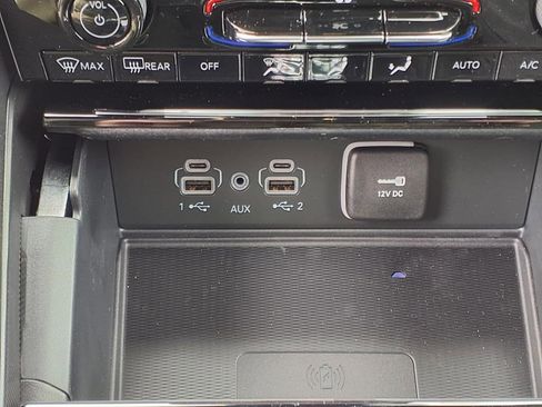 New 2025 Jeep Grand Cherokee 4WD image 23