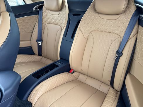 Certified 2022 Bentley Continental GT image 10