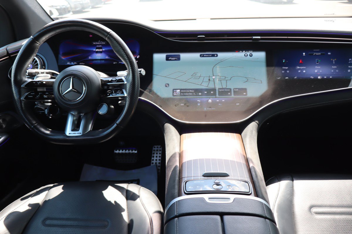 Used 2024 Mercedes-Benz EQE AMG 4MATIC SUV image 18