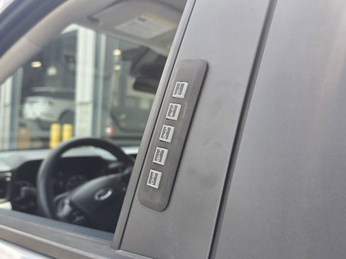 Used 2022 Ford Maverick XLT FWD image 23