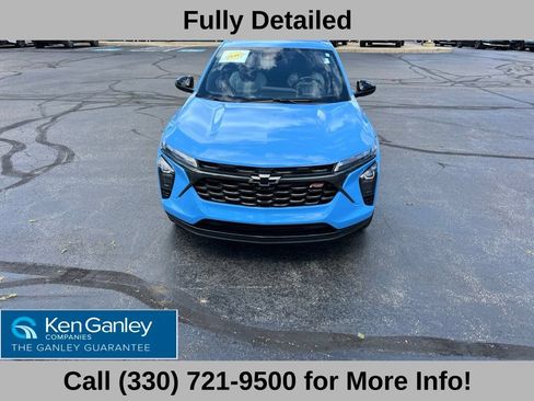 Used 2024 Chevrolet Trax RS w/ Driver Confidence Package FWD image 4