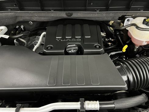 Used 2024 GMC Sierra 1500 Pro w/ Pro Value Package image 34