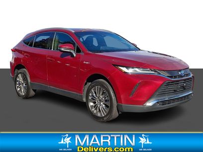 Used 2021 Toyota Venza XLE w/ Softex Package