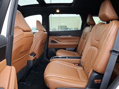 Used 2023 INFINITI QX60 Autograph image 10