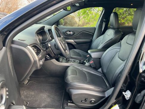 Used 2020 Jeep Cherokee High Altitude image 8