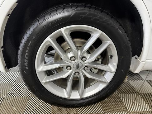 Used 2024 Dodge Durango GT RWD image 34
